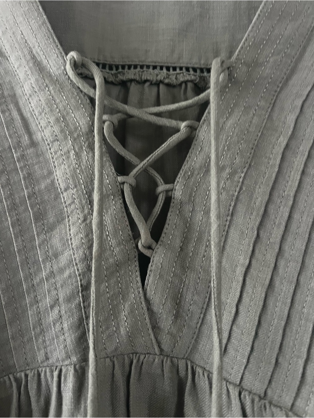 Lucky Brand grey olive color long sleeve shirt/blouse size XL runs bigger